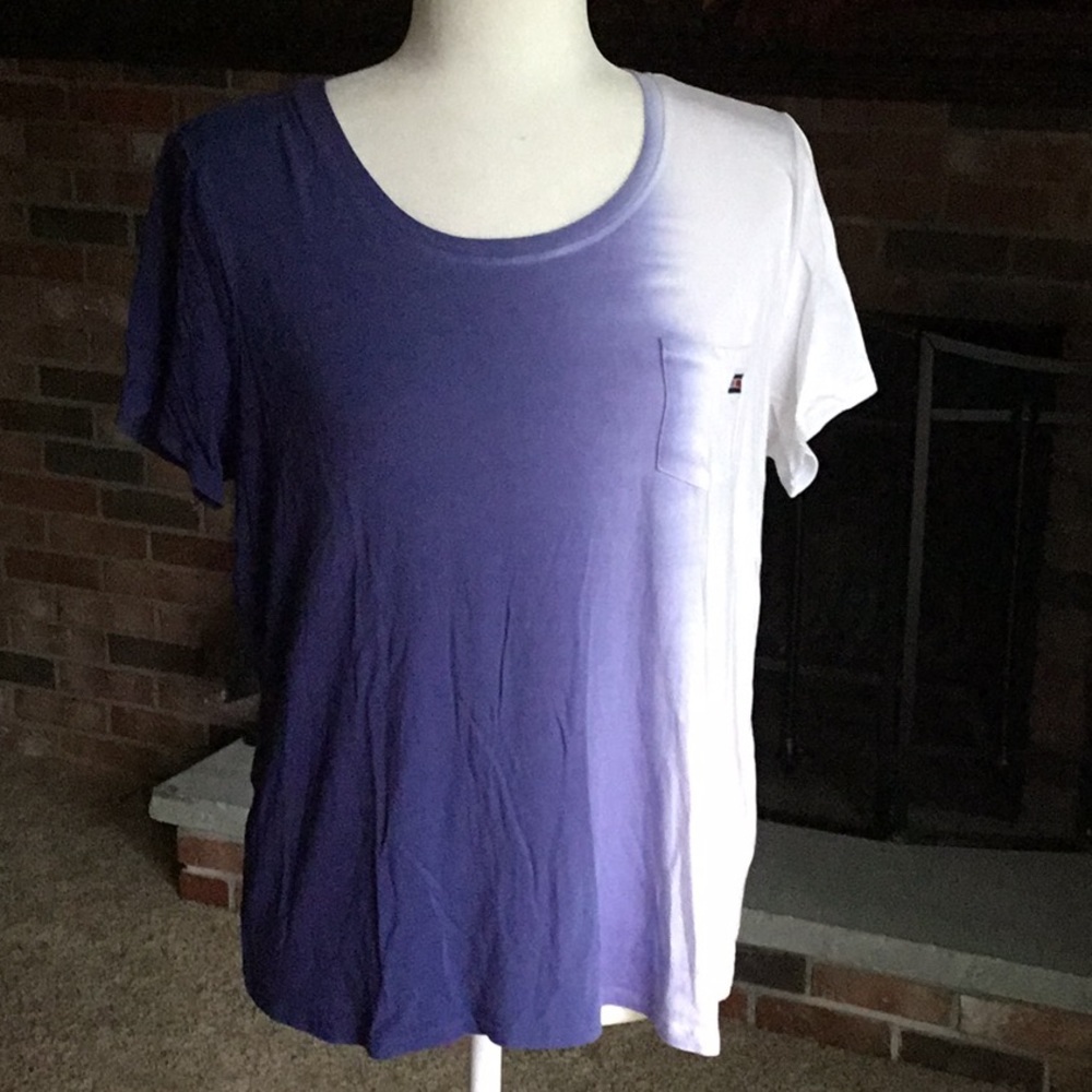 NWOT Tommy Hilfiger tee